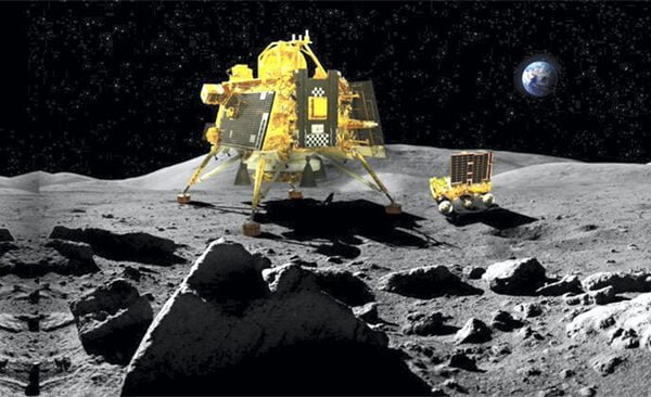 ‘Welcome, buddy!’ — Contact established between Chandrayaan-2 orbiter and Chandrayaan-3 lander module