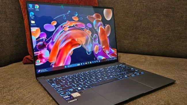 Asus Zenbook S14 OLED review: Gaming is a bonus on this all-rounder of an AI PC