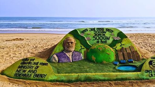 Union Minister Pralhad Joshi shares Sudarsan Pattnaik’s sand art honoring 200 GW RE Milestone