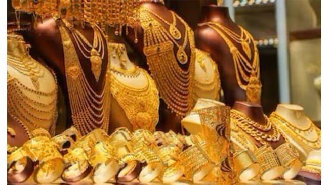 Gold futures hit all-time high of Rs 81,088/10gm