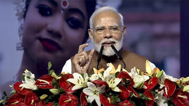 Future does not lie in war, but in Buddha: PM Modi